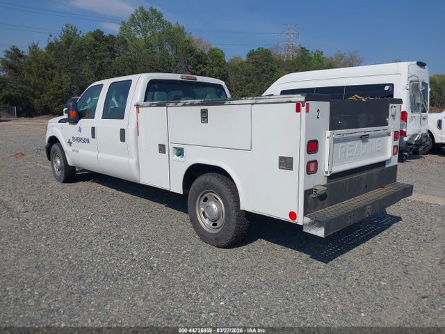 2012 FORD F-250 1FD7W2AT4CEB45482 Photo 2