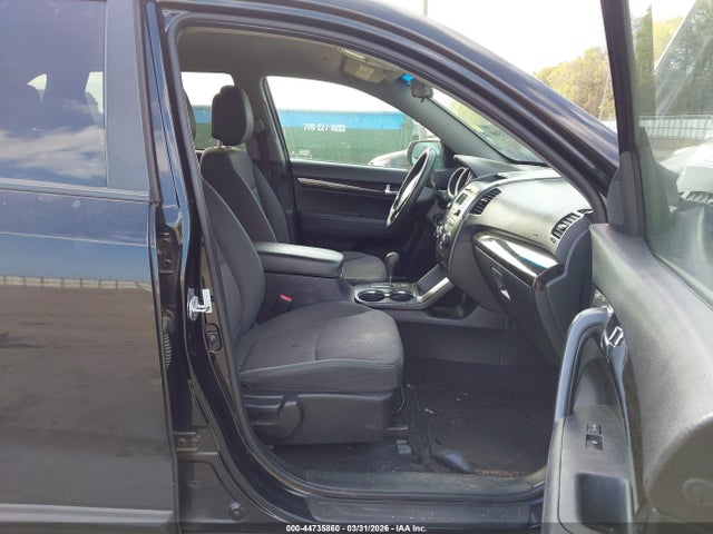 2013 Kia Sorento Lx V6 მანქანა იყიდება აუქციონზე, vin: 5XYKT4A22DG402917, აუქციონის ნომერი: 44735860
