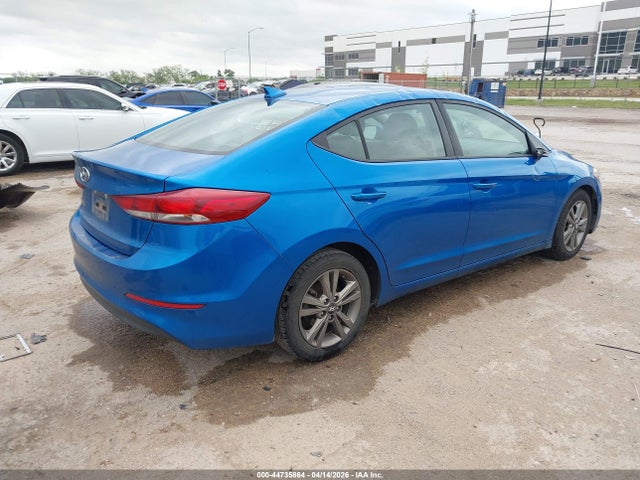 2018 Hyundai Elantra Sel მანქანა იყიდება აუქციონზე, vin: 5NPD84LF2JH398074, აუქციონის ნომერი: 44735864