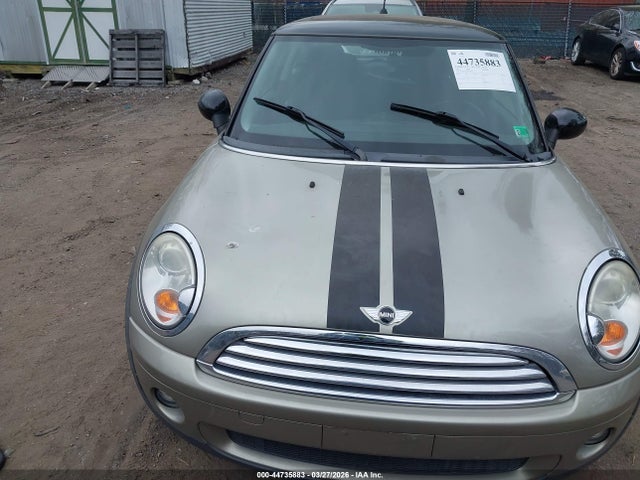 2008 MINI COOPER WMWMF33518TT60054 Photo 5