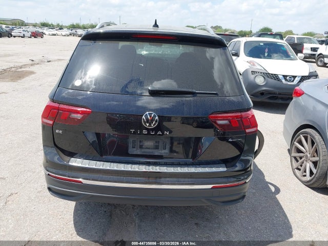 2022 Volkswagen Tiguan 2.0t Se მანქანა იყიდება აუქციონზე, vin: 3VV2B7AX9NM048982, აუქციონის ნომერი: 44735886