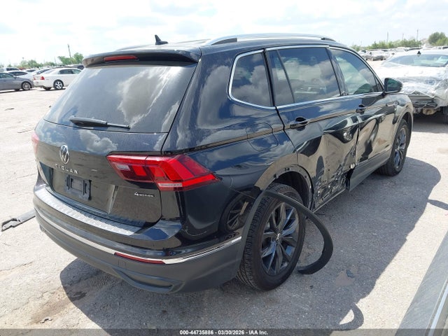 2022 Volkswagen Tiguan 2.0t Se მანქანა იყიდება აუქციონზე, vin: 3VV2B7AX9NM048982, აუქციონის ნომერი: 44735886