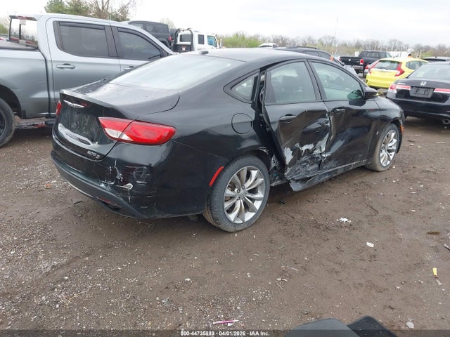 2016 CHRYSLER 200 1C3CCCBB6GN129740 Photo 3