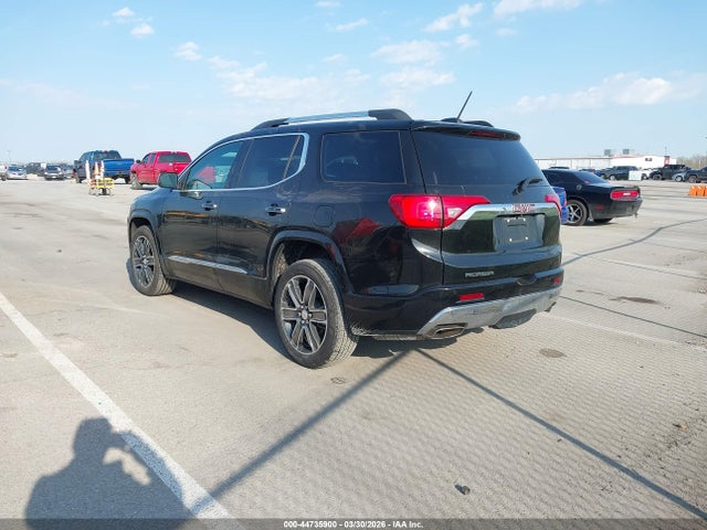 44735900 :رقم المزاد ، 1GKKNPLS7HZ297263 vin ، 2017 Gmc Acadia Denali مزاد بيع