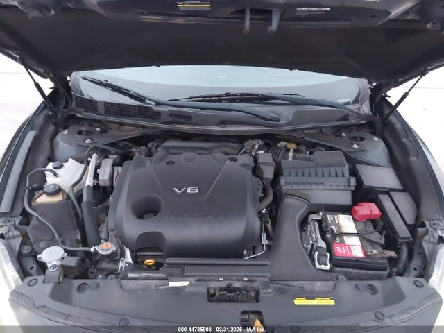 Продажа на аукционе авто 2018 Nissan Maxima 3.5 Platinum, vin: 1N4AA6AP3JC365004, номер лота: 44735908