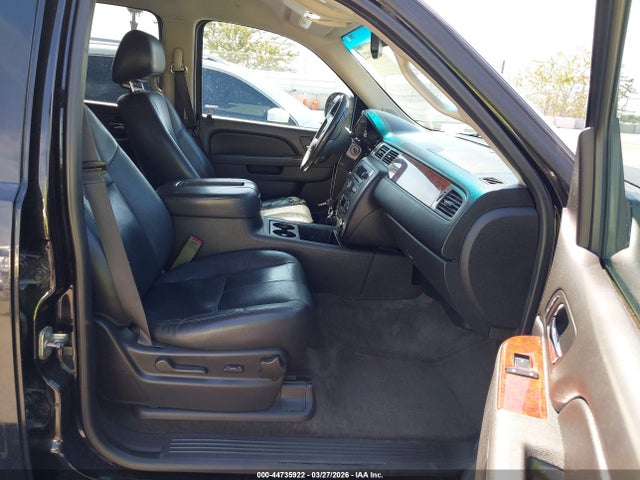 2013 Gmc Yukon Xl 1500 Slt მანქანა იყიდება აუქციონზე, vin: 1GKS1KE06DR342004, აუქციონის ნომერი: 44735922