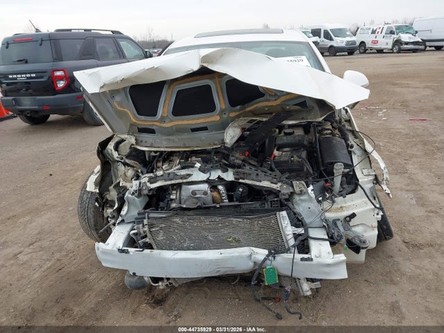 44735929 :رقم المزاد ، 2G4GU5GX7E9221400 vin ، 2014 Buick Regal Gs مزاد بيع