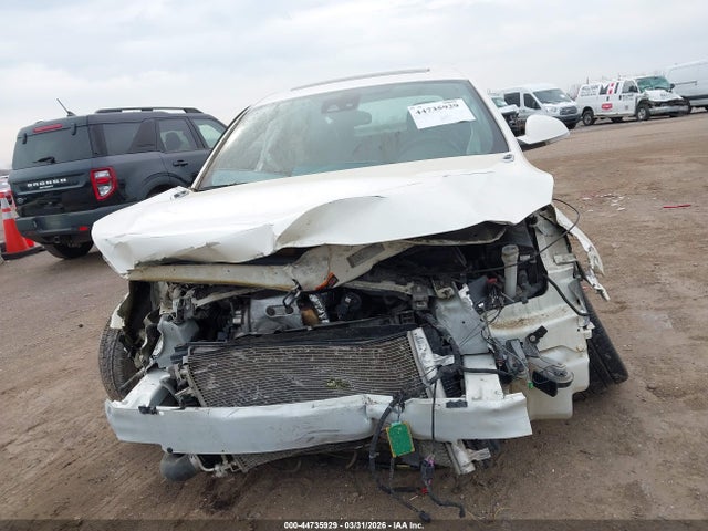 44735929 :رقم المزاد ، 2G4GU5GX7E9221400 vin ، 2014 Buick Regal Gs مزاد بيع