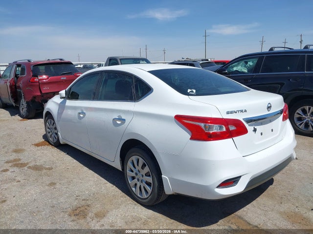 Продаж на аукціоні авто 2018 Nissan Sentra S, vin: 3N1AB7AP8JY347749, номер лоту: 44735962