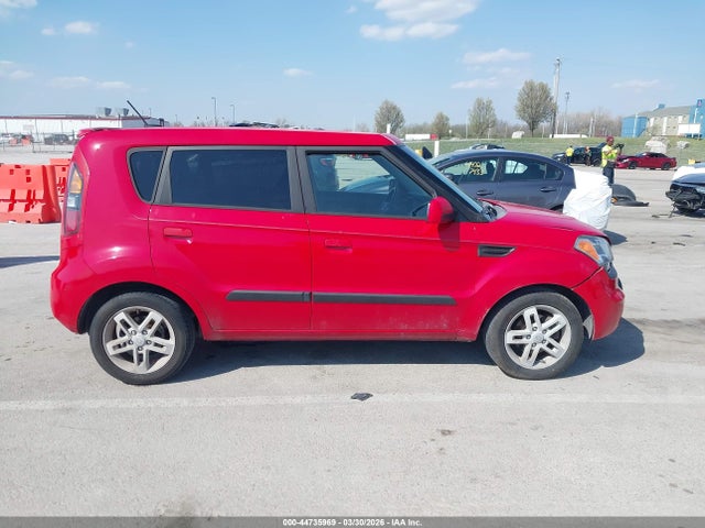 Продаж на аукціоні авто 2010 Kia Soul +, vin: KNDJT2A2XA7060982, номер лоту: 44735969