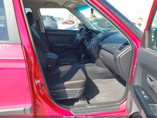 Продаж на аукціоні авто 2010 Kia Soul +, vin: KNDJT2A2XA7060982, номер лоту: 44735969
