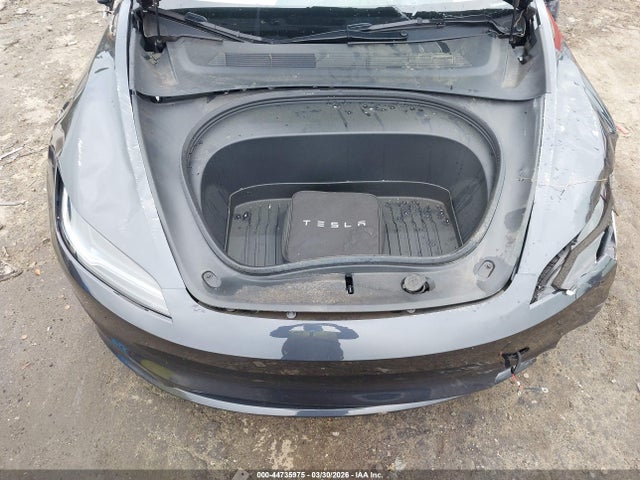 2025 Tesla Model 3 Long Range All-wheel Drive მანქანა იყიდება აუქციონზე, vin: 5YJ3E1EB5SF897979, აუქციონის ნომერი: 44735975