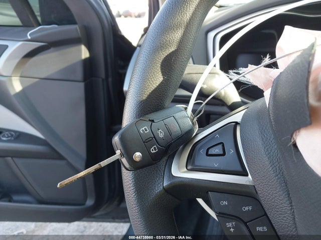 Продаж на аукціоні авто 2015 Ford Fusion Hybrid S, vin: 3FA6P0UU9FR132613, номер лоту: 44735980