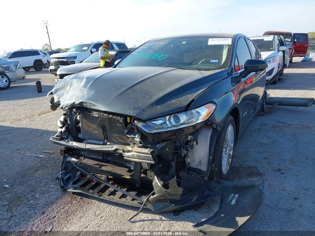 Продаж на аукціоні авто 2015 Ford Fusion Hybrid S, vin: 3FA6P0UU9FR132613, номер лоту: 44735980