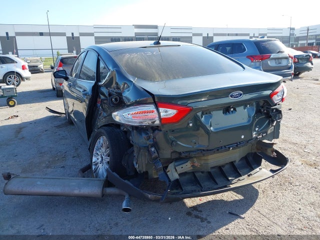 Продаж на аукціоні авто 2015 Ford Fusion Hybrid S, vin: 3FA6P0UU9FR132613, номер лоту: 44735980