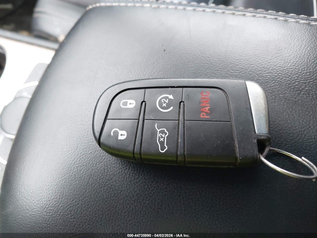 Продажа на аукционе авто 2017 Jeep Grand Cherokee Limited 4x4, vin: 1C4RJFBG1HC667722, номер лота: 44735990