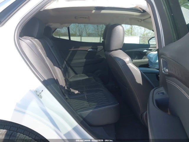 Продаж на аукціоні авто 2022 Buick Envision Fwd Avenir, vin: LRBFZRR42ND159174, номер лоту: 44736006