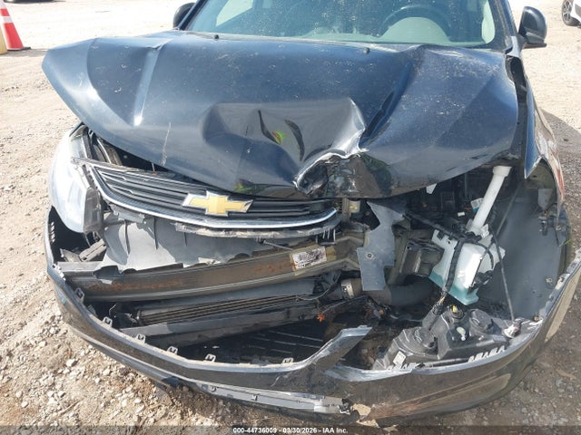 44736009 :رقم المزاد ، 1G1JF5SB9J4135768 vin ، 2018 Chevrolet Sonic Premier Auto مزاد بيع