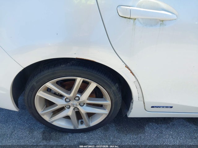 2015 LEXUS CT 200H JTHKD5BH6F2247533 Photo 5