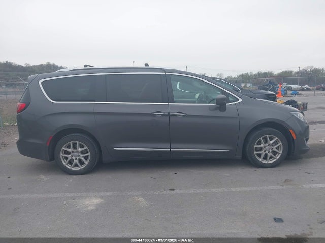 44736024 :رقم المزاد ، 2C4RC1BG0LR139926 vin ، 2020 Chrysler Pacifica Touring L مزاد بيع