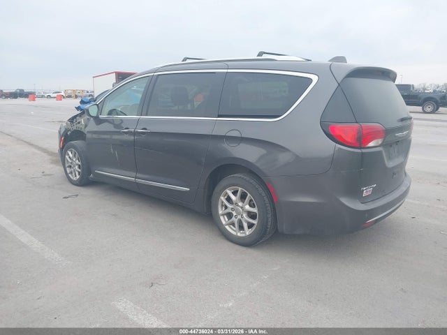 44736024 :رقم المزاد ، 2C4RC1BG0LR139926 vin ، 2020 Chrysler Pacifica Touring L مزاد بيع