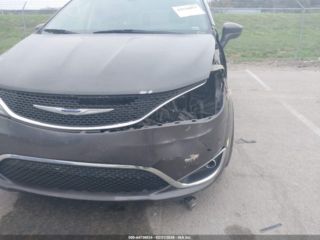 44736024 :رقم المزاد ، 2C4RC1BG0LR139926 vin ، 2020 Chrysler Pacifica Touring L مزاد بيع