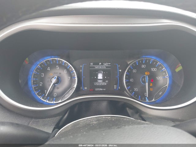 44736024 :رقم المزاد ، 2C4RC1BG0LR139926 vin ، 2020 Chrysler Pacifica Touring L مزاد بيع