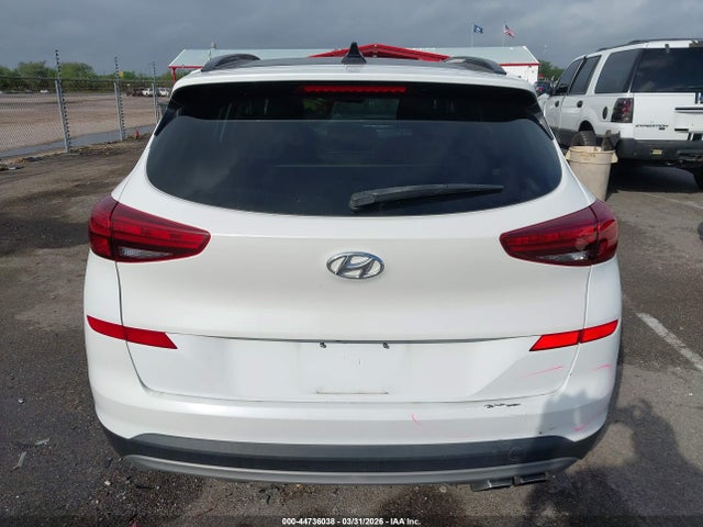 KM8J33ALXMU403418 Hyundai Tucson Ultimate