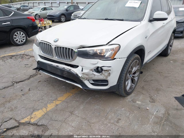 44736043 :رقم المزاد ، 5UXWX9C54F0D55930 vin ، 2015 Bmw X3 Xdrive28i مزاد بيع