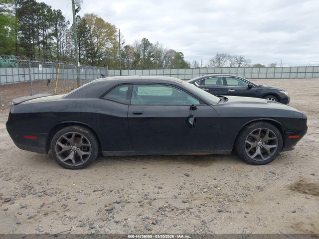 Продажа на аукционе авто 2017 Dodge Challenger Sxt Plus, vin: 2C3CDZAG4HH560620, номер лота: 44736059