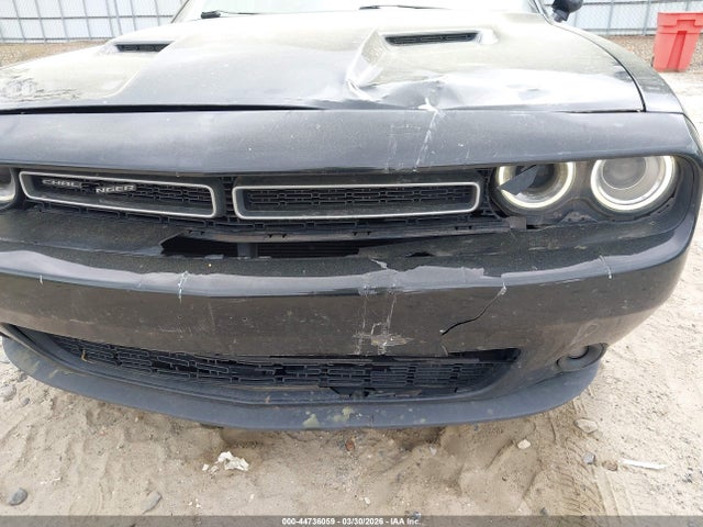 Продажа на аукционе авто 2017 Dodge Challenger Sxt Plus, vin: 2C3CDZAG4HH560620, номер лота: 44736059