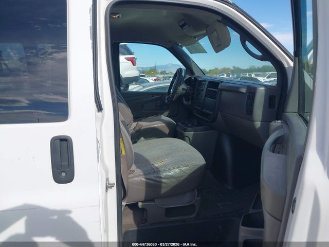 Продаж на аукціоні авто 2004 Chevrolet Express, vin: 1GAHG39U041173242, номер лоту: 44736060