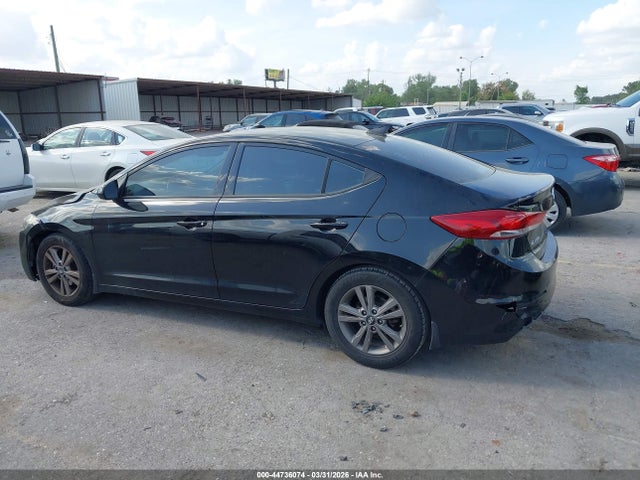Продажа на аукционе авто 2018 Hyundai Elantra Value Edition, vin: 5NPD84LF8JH309222, номер лота: 44736074