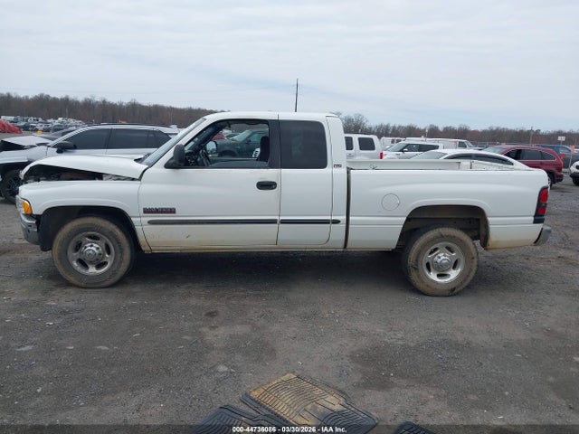 2001 Dodge Ram 2500 St მანქანა იყიდება აუქციონზე, vin: 1B7KC23611J221551, აუქციონის ნომერი: 44736086
