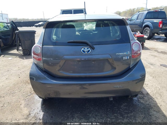 Продаж на аукціоні авто 2013 Toyota Prius C Two, vin: JTDKDTB37D1550740, номер лоту: 44736087