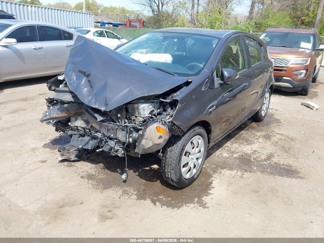 Продаж на аукціоні авто 2013 Toyota Prius C Two, vin: JTDKDTB37D1550740, номер лоту: 44736087