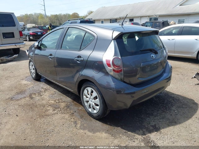 Продаж на аукціоні авто 2013 Toyota Prius C Two, vin: JTDKDTB37D1550740, номер лоту: 44736087