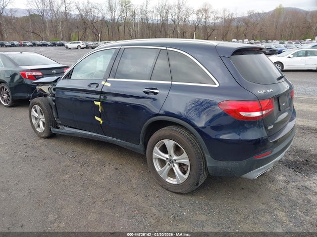 2018 Mercedes-benz Glc 300 4matic მანქანა იყიდება აუქციონზე, vin: WDC0G4KB1JV031127, აუქციონის ნომერი: 44736142