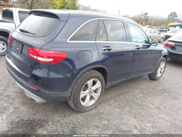 2018 Mercedes-benz Glc 300 4matic მანქანა იყიდება აუქციონზე, vin: WDC0G4KB1JV031127, აუქციონის ნომერი: 44736142