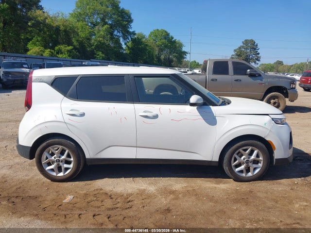 Продажа на аукционе авто 2021 Kia Soul S, vin: KNDJ23AU1M7771128, номер лота: 44736145