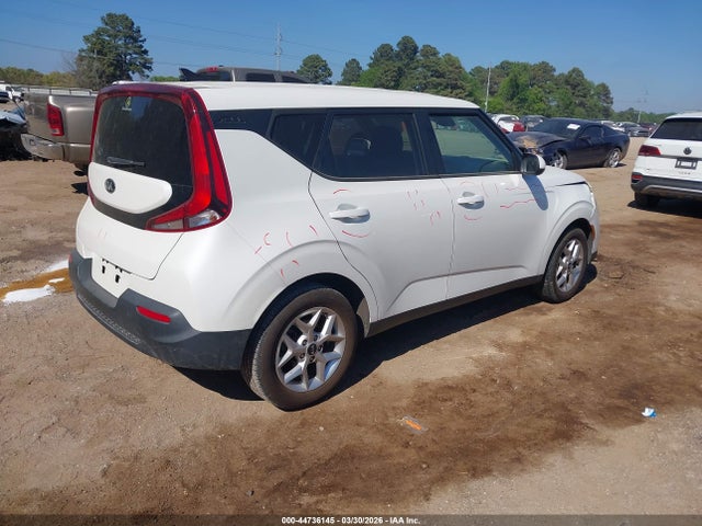 Продажа на аукционе авто 2021 Kia Soul S, vin: KNDJ23AU1M7771128, номер лота: 44736145