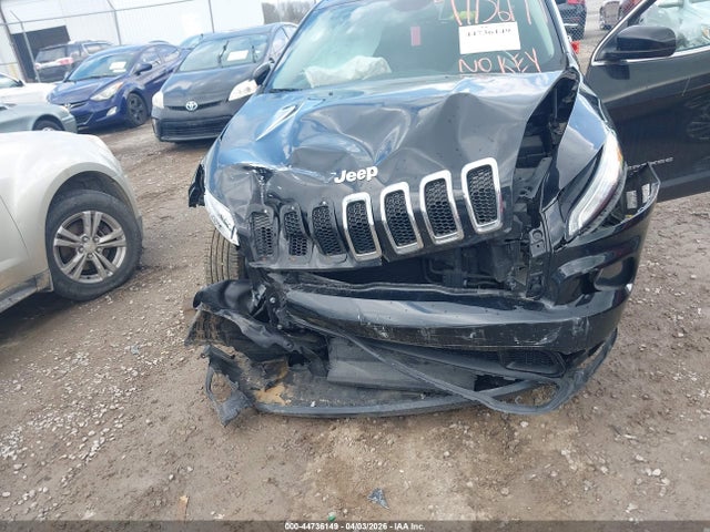 Продаж на аукціоні авто 2017 Jeep Cherokee Latitude 4x4, vin: 1C4PJMCB5HW513768, номер лоту: 44736149