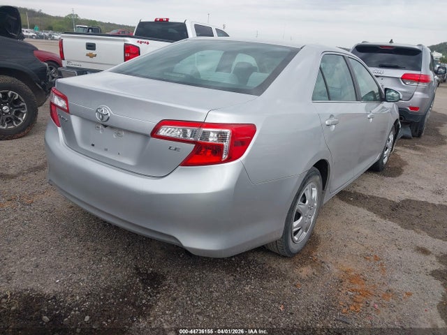 2014 Toyota Camry Le მანქანა იყიდება აუქციონზე, vin: 4T4BF1FKXER345298, აუქციონის ნომერი: 44736155