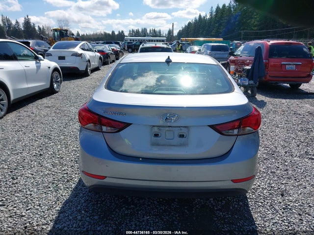 2016 Hyundai Elantra Se მანქანა იყიდება აუქციონზე, vin: 5NPDH4AE5GH708074, აუქციონის ნომერი: 44736165