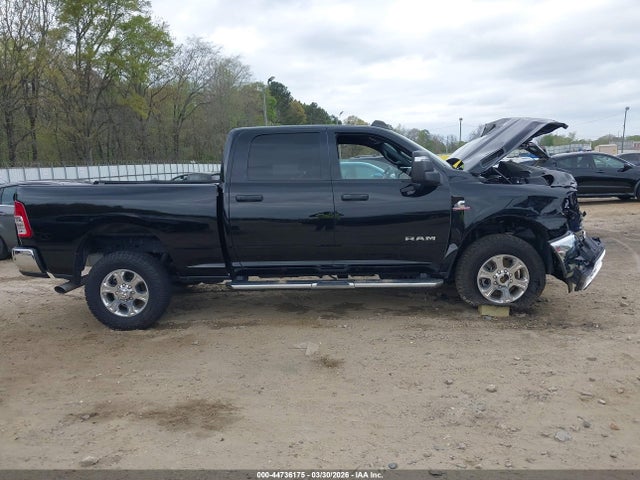 44736175 :رقم المزاد ، 3C6UR5DL2RG153584 vin ، 2024 Ram 2500 Big Horn  4x4 6'4 Box مزاد بيع
