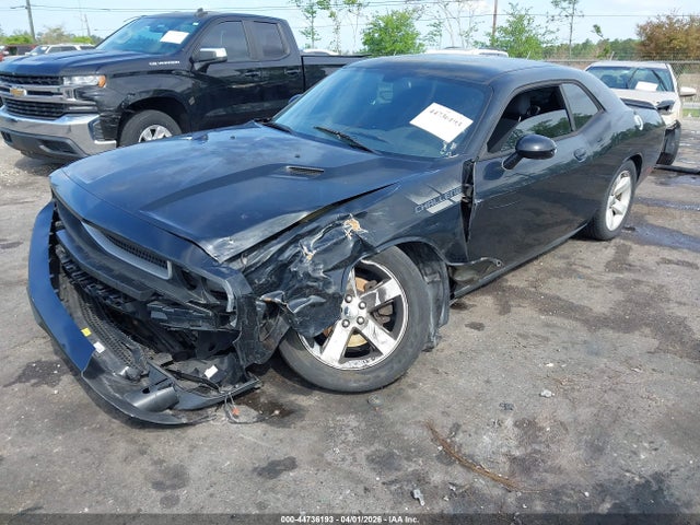 44736193 :رقم المزاد ، 2C3CDYAG3DH530674 vin ، 2013 Dodge Challenger Sxt مزاد بيع