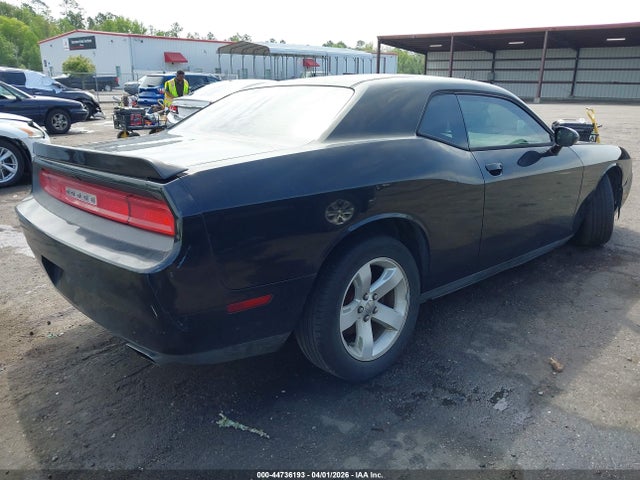 44736193 :رقم المزاد ، 2C3CDYAG3DH530674 vin ، 2013 Dodge Challenger Sxt مزاد بيع