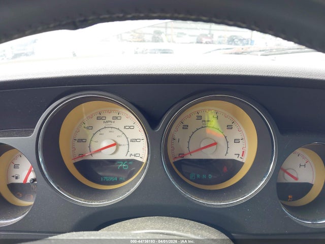 44736193 :رقم المزاد ، 2C3CDYAG3DH530674 vin ، 2013 Dodge Challenger Sxt مزاد بيع