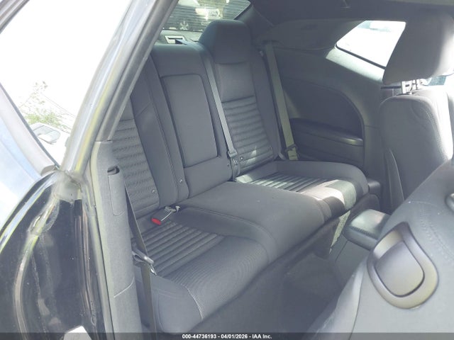 44736193 :رقم المزاد ، 2C3CDYAG3DH530674 vin ، 2013 Dodge Challenger Sxt مزاد بيع