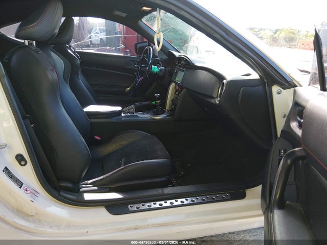 2015 SUBARU BRZ JF1ZCAC17F9603272 Photo 4